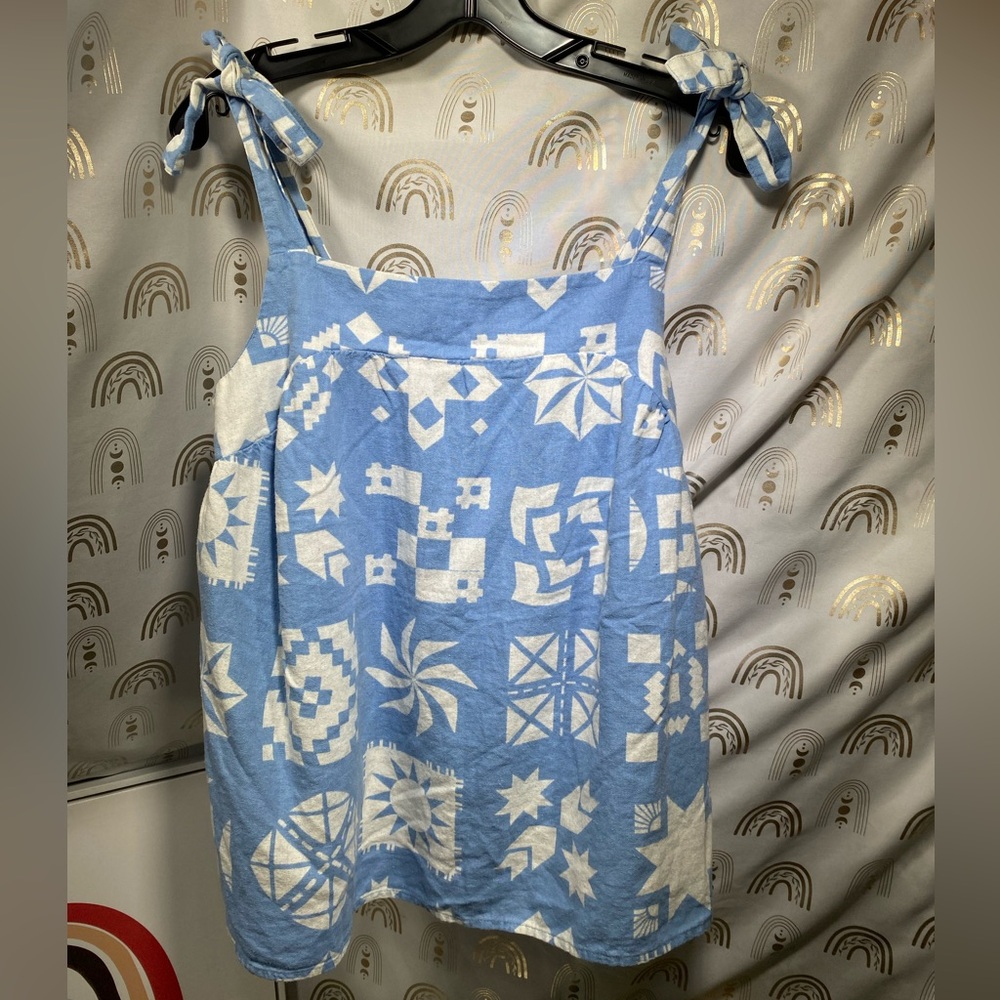 Sonoma Sky Blue and White Patterned Crop Top